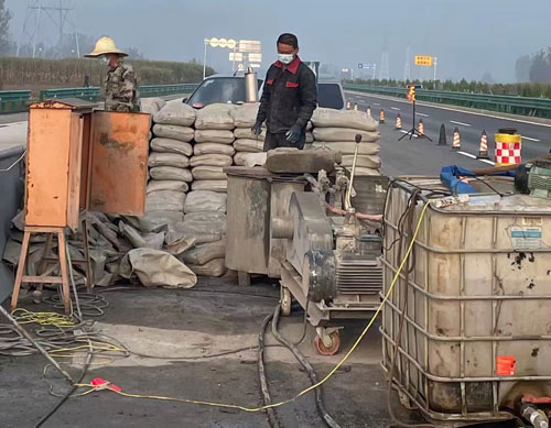 梁河高速路病害处理